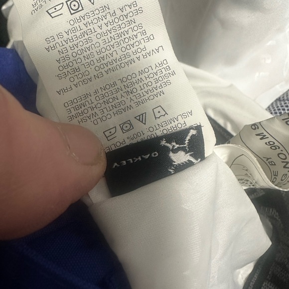 Oakley Thinsulate Vented Removeable Hood Ski Snow Winter Jacket Size Small - Picture 9 of 9